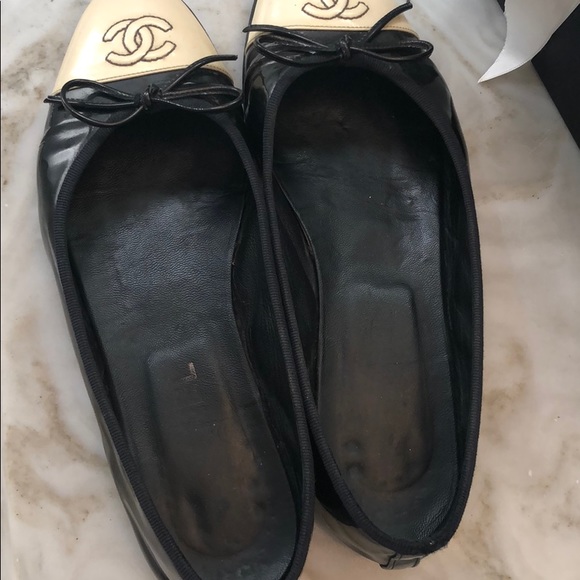 Chanel Classic CC Flats! - Picture 5 of 9